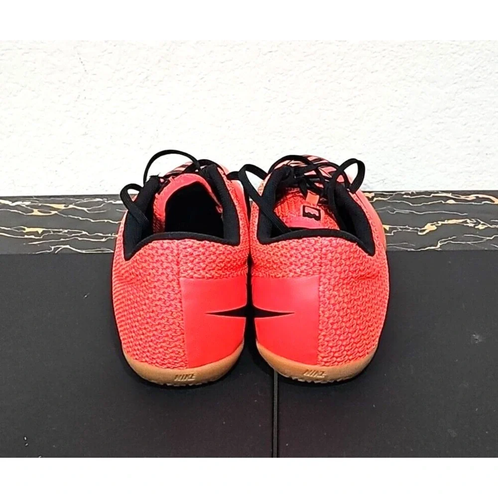 Nike elevate your